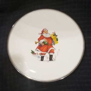 Vintage Gorham Fine China Christmas Plate -Santa -